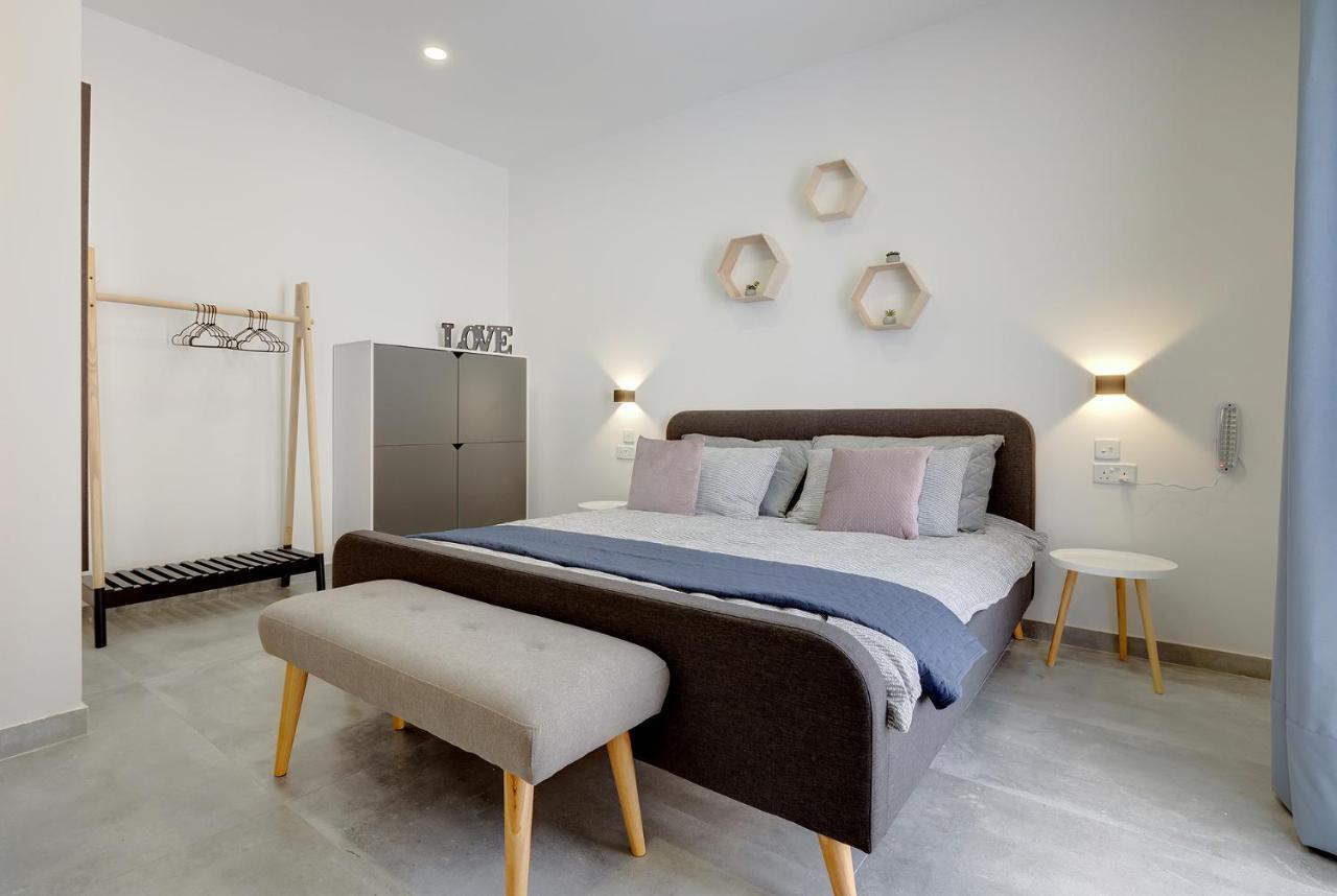 Perfect Location, Idyllic 2Br Apartment Sliema Ngoại thất bức ảnh