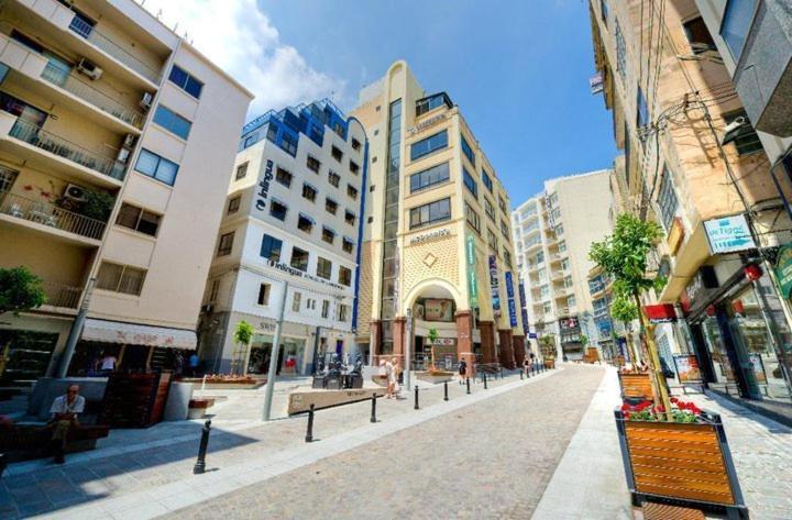 Perfect Location, Idyllic 2Br Apartment Sliema Ngoại thất bức ảnh